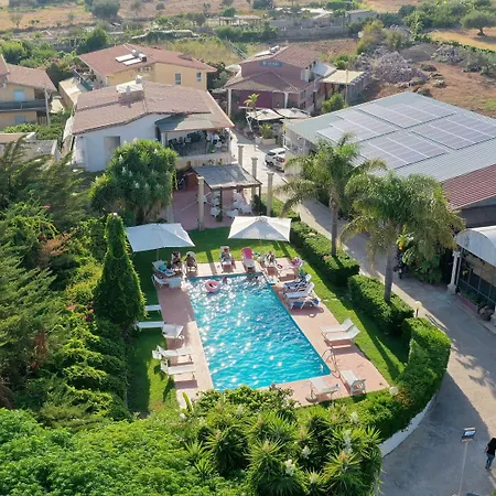 Апарт-отель Solemare 3*